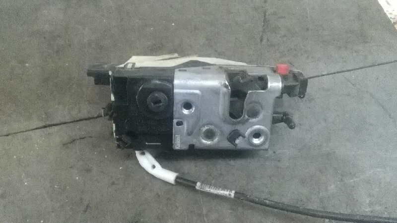 Cerradura Puerta Trasera Derecha para Peugeot 208