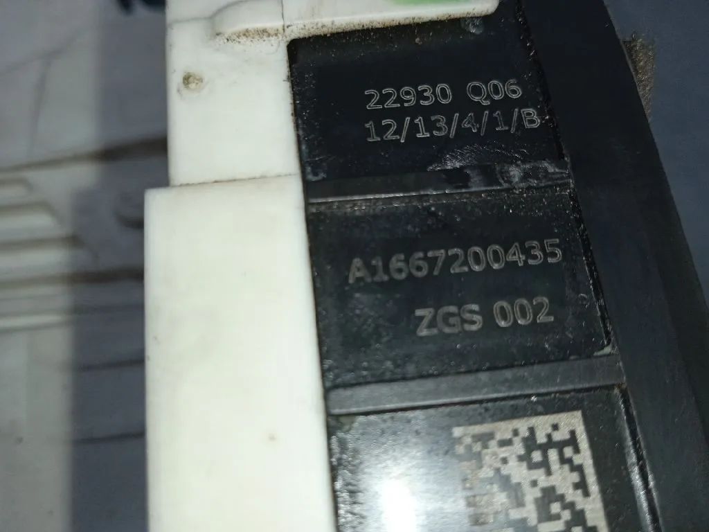 Cerradura Puerta Delantera Derecha para Mercedes-Benz Clase B (W246)