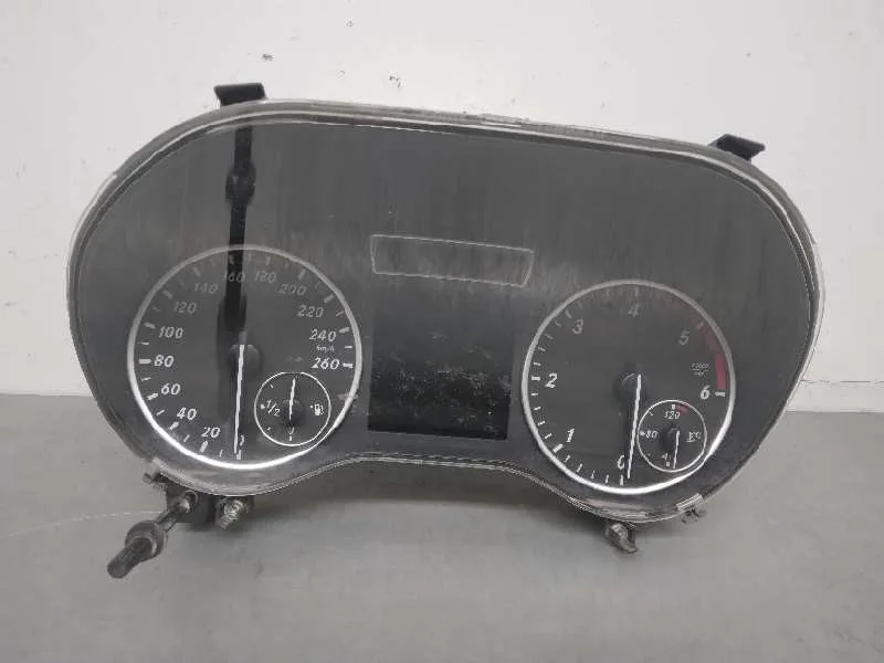 Cuadro Instrumentos para Mercedes-Benz Clase B (W246)