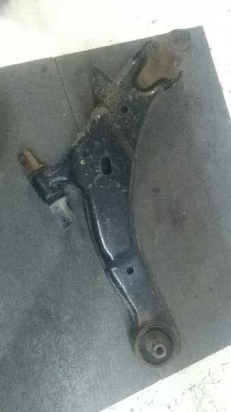 Brazo Suspension Inferior Delantero Izquierdo para Hyundai Trajet (Fo)