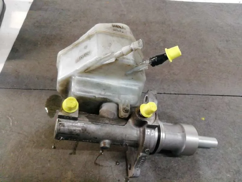 Bomba Freno para Mercedes-Benz Sprinterii Caja Cerrada (Desde 01.06)