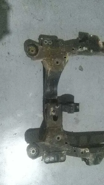 Puente Delantero para Opel Astra J Lim.