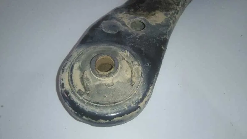 Brazo Suspension Inferior Delantero Derecho para Toyota Auris