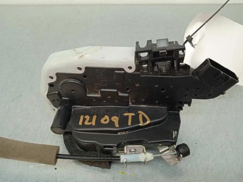 Cerradura Puerta Trasera Derecha para Nissan Juke (F15)