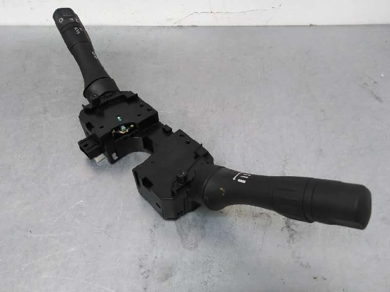 Mando Multifuncion para Nissan Juke (F15)
