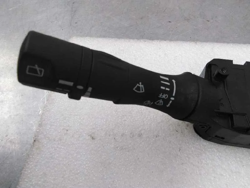 Mando Multifuncion para Nissan Juke (F15)