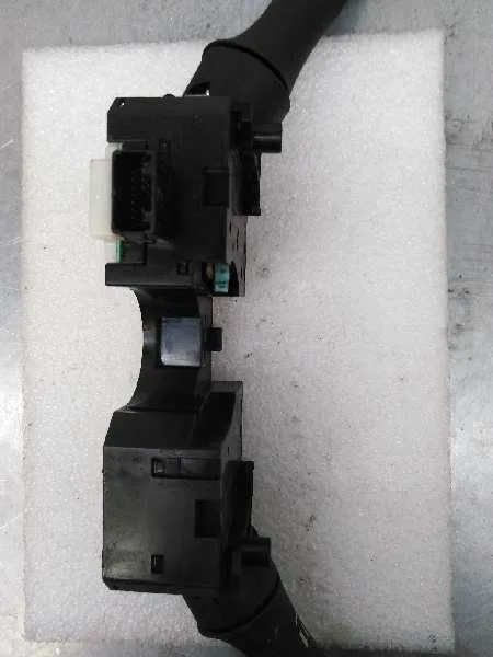 Mando Multifuncion para Nissan Juke (F15)