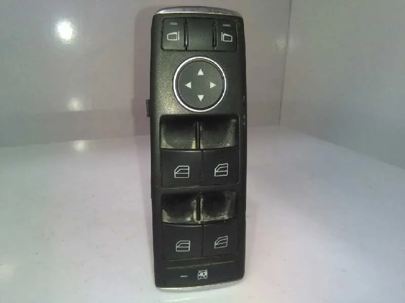 Mando Elevalunas Delantero Izquierdo para Mercedes-Benz Clase Gla (W156)