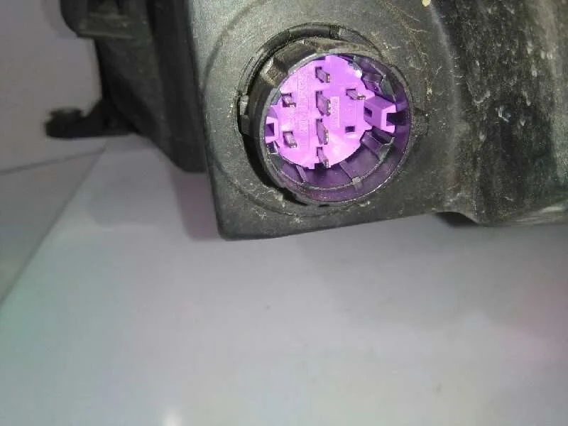 Faro Derecho para Fiat Fiorino