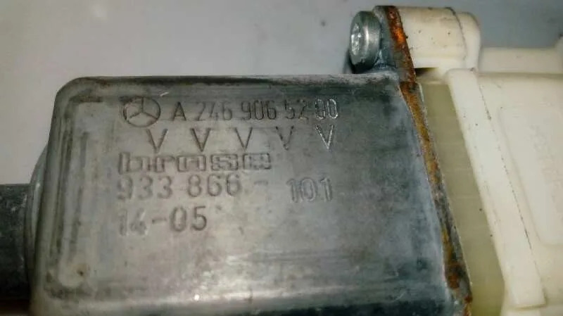 Motor Elevalunas Delantero Derecho para Mercedes-Benz Clase Gla (W156)