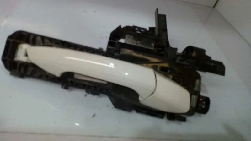 Maneta Exterior Delantera Derecha para Mercedes-Benz Clase Gla (W156)