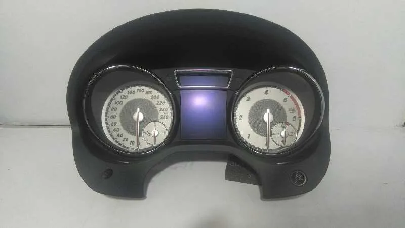 Cuadro Instrumentos para Mercedes-Benz Clase Gla (W156)