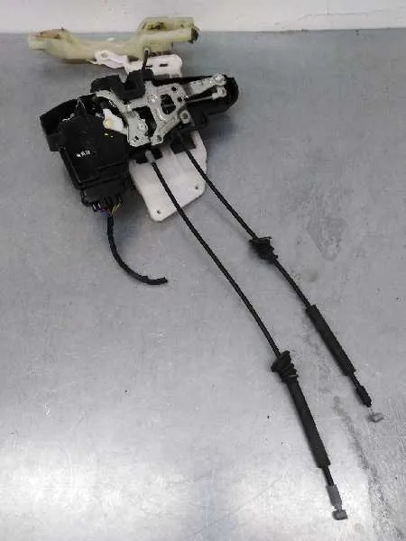 Cerradura Puerta Delantera Izquierda para Kia Carens (Un)