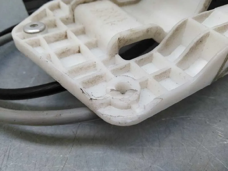 Cerradura Puerta Trasera Derecha para Kia Carens (Un)