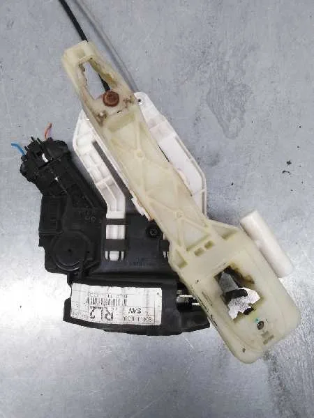Cerradura Puerta Trasera Izquierda para Kia Carens (Un)