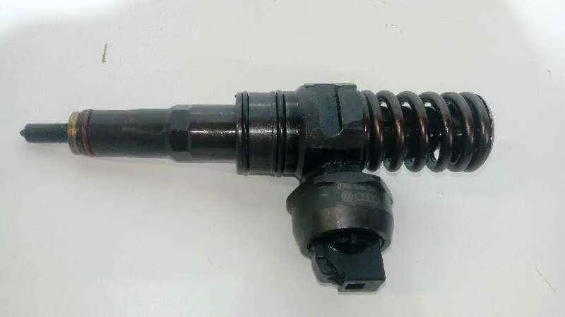 Inyector para Skoda Suberb (3T4)