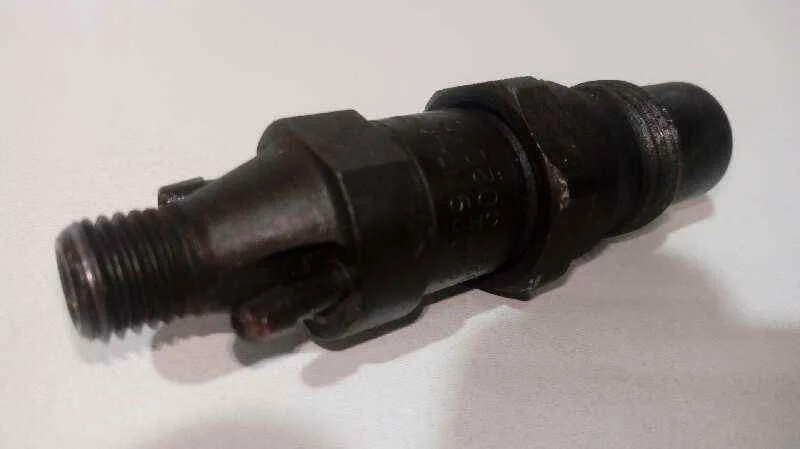 Inyector para Volkswagen Polo Berlina (6N1)