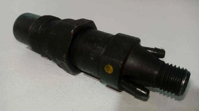 Inyector para Volkswagen Polo Berlina (6N1)