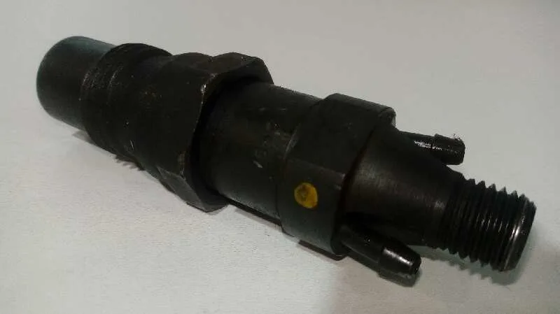 Inyector para Volkswagen Polo Berlina (6N1)