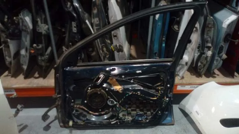Puerta Delantera Derecha para Peugeot 607 (S1)