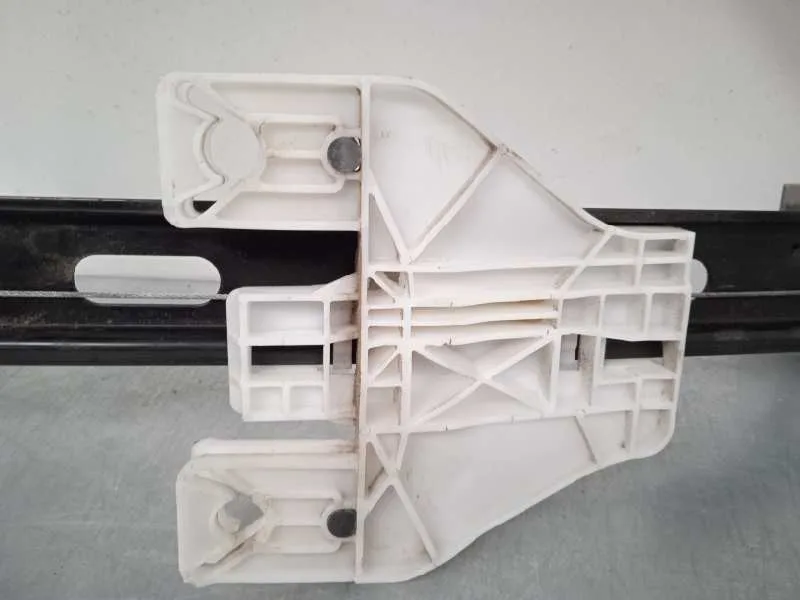Elevalunas Trasero Derecho para Seat Leon (5F1)