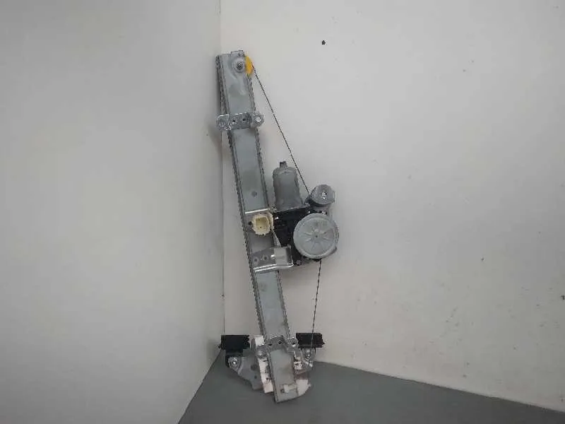 Elevalunas Delantero Izquierdo para Nissan Micra V (K14)