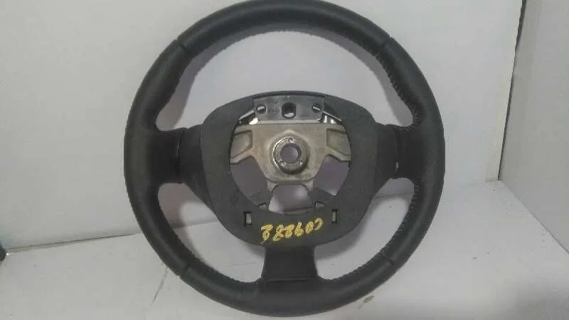 Volante para Nissan Juke (F15)