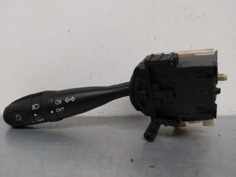 Mando Luces para Toyota Corolla Verso (E12)
