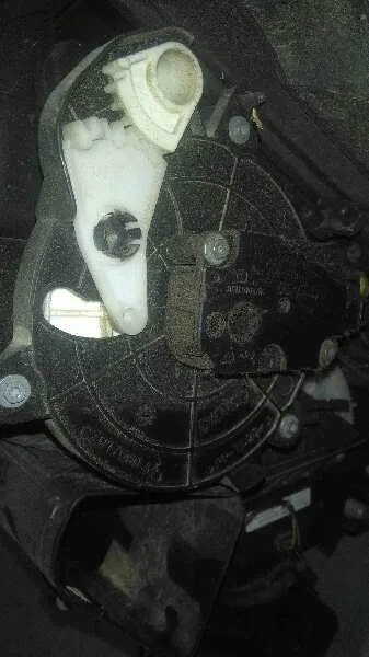 Calefaccion Entera Normal para Mercedes-Benz Clase Cla (W117)