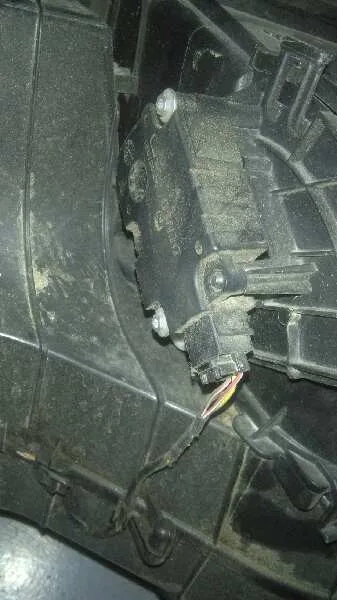 Calefaccion Entera Normal para Mercedes-Benz Clase Cla (W117)