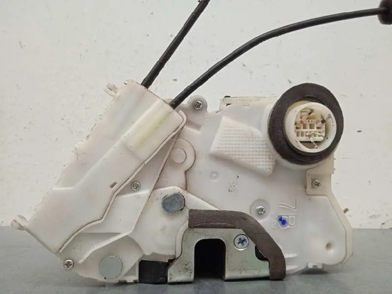 Cerradura Puerta Delantera Derecha para Toyota Prius (Nhw30)