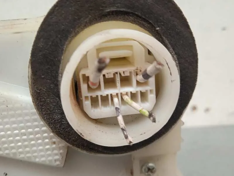 Cerradura Puerta Delantera Derecha para Toyota Prius (Nhw30)