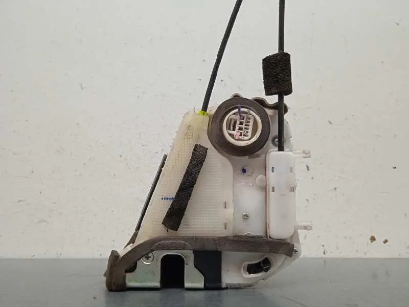 Cerradura Puerta Trasera Izquierda para Toyota Prius (Nhw30)
