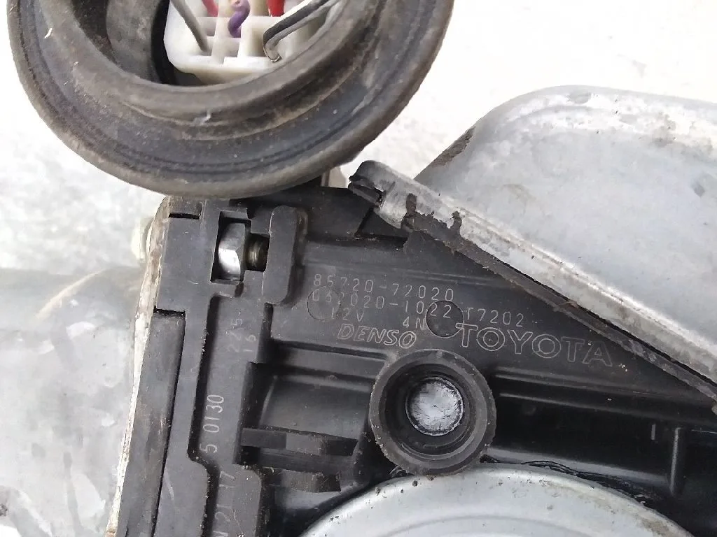 Elevalunas Trasero Izquierdo para Toyota Prius (Nhw30)