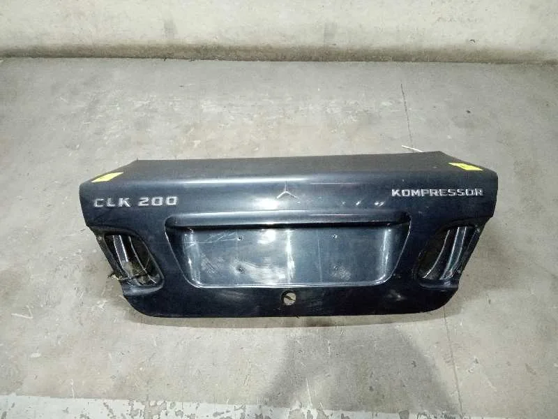 Tapa Maletero para Mercedes-Benz Clase Clk (W208) Coupe