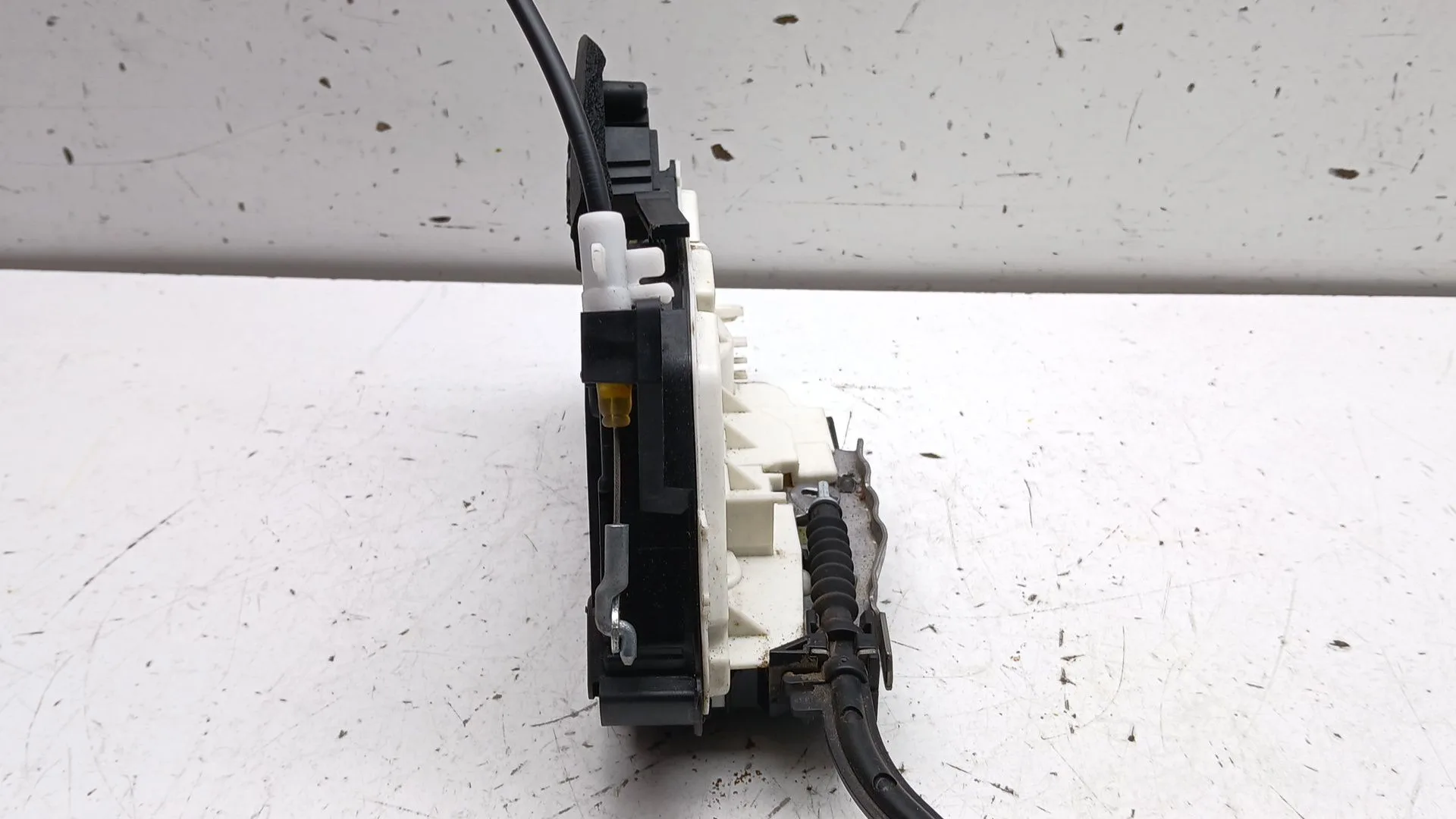 Cerradura Puerta Delantera Izquierda para Skoda Octavia Lim. (5E3)