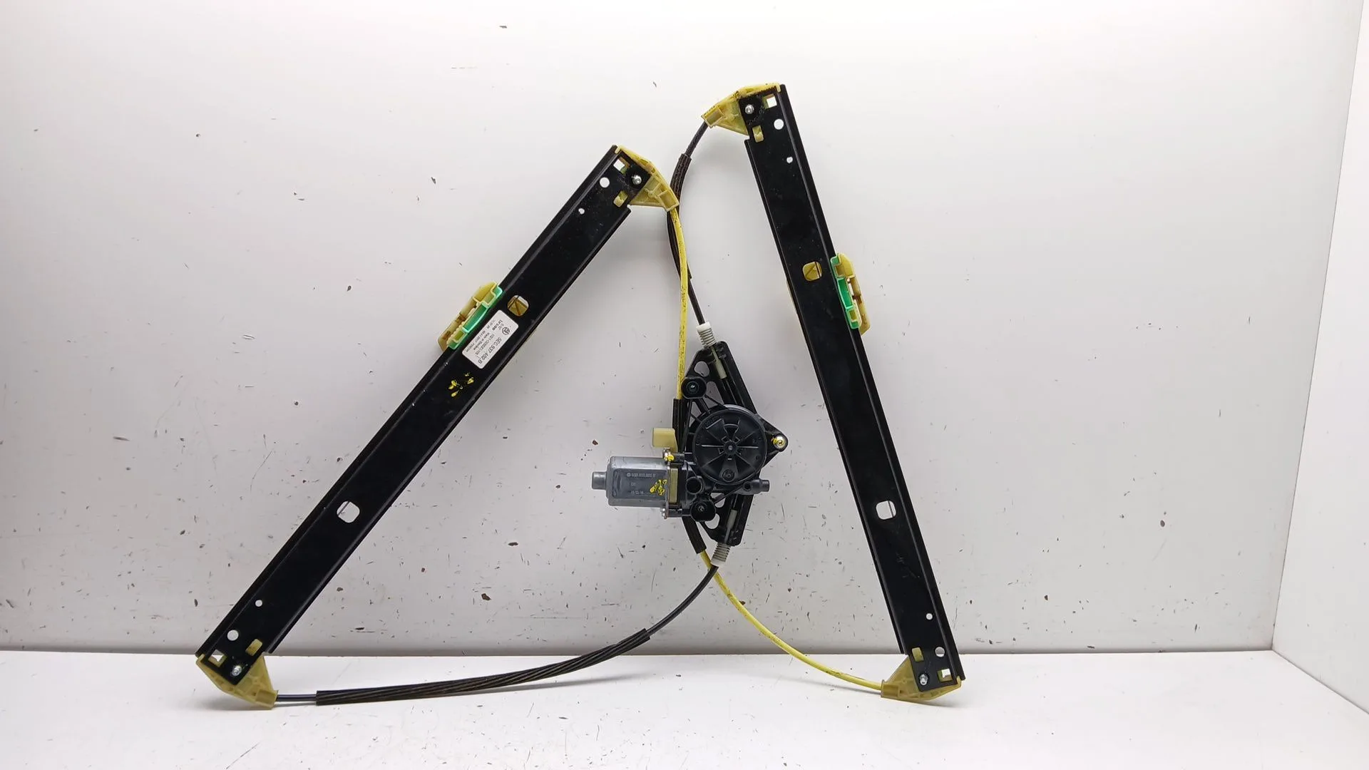 Elevalunas Delantero Derecho para Skoda Octavia Lim. (5E3)