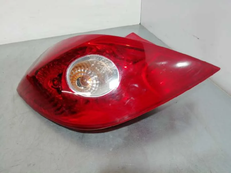 Piloto Trasero Izquierdo para Opel Corsa D
