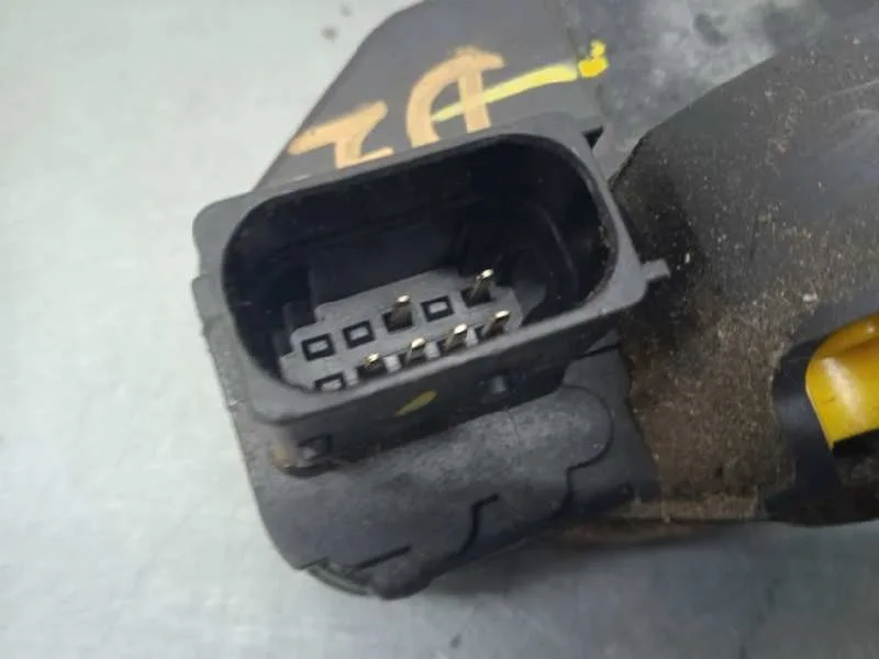Cerradura Puerta Delantera Izquierda para Opel Astra J Lim.