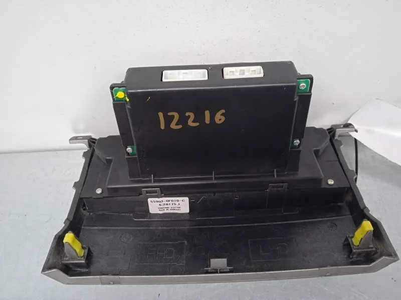 Mando Climatizador para Toyota Corolla Verso (R1)