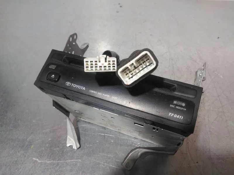 Sistema Audio / Radio Cd para Toyota Yaris (Ncp1/Nlp1/Scp1)