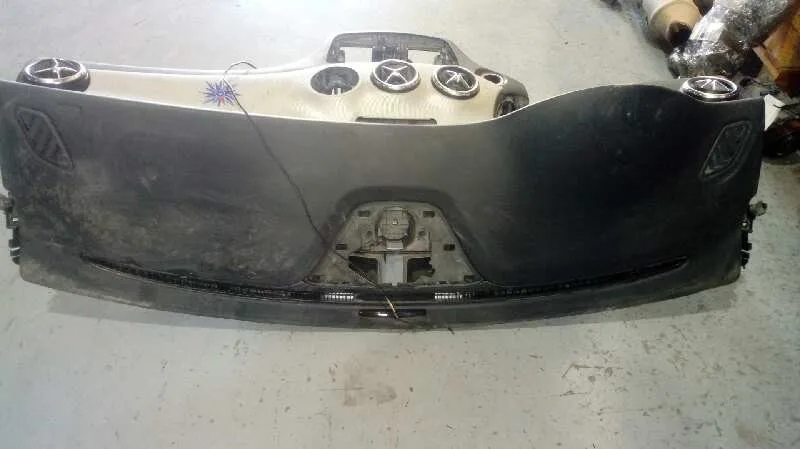 Salpicadero para Mercedes-Benz Clase Gla (W156)