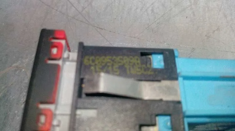Warning para Volkswagen Polo (6C1)