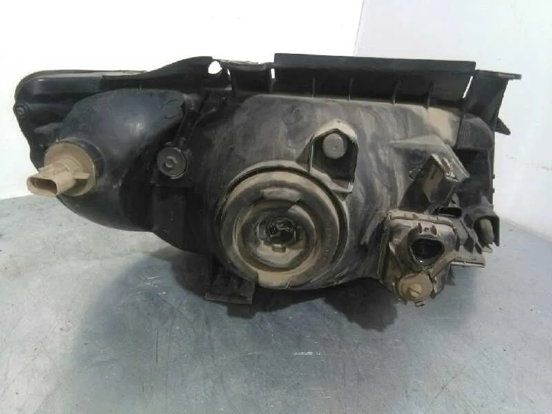 Faro Izquierdo para Hyundai Matrix (Fc)