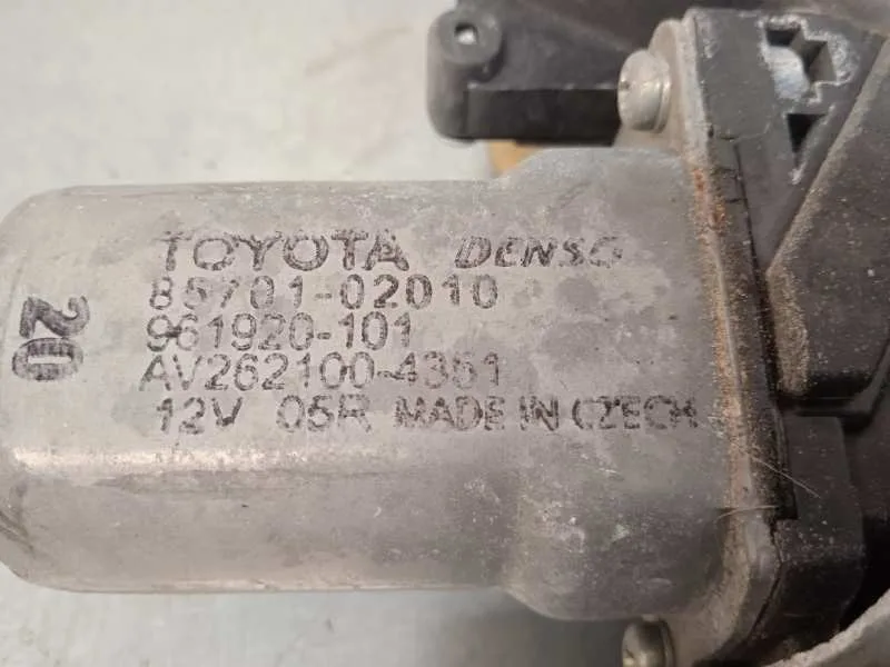 Elevalunas Delantero Derecho para Toyota Auris