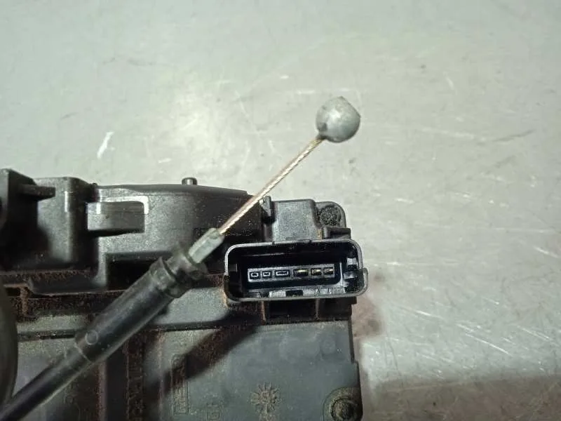 Cerradura Puerta Trasera Derecha para Nissan Qashqai (J10)