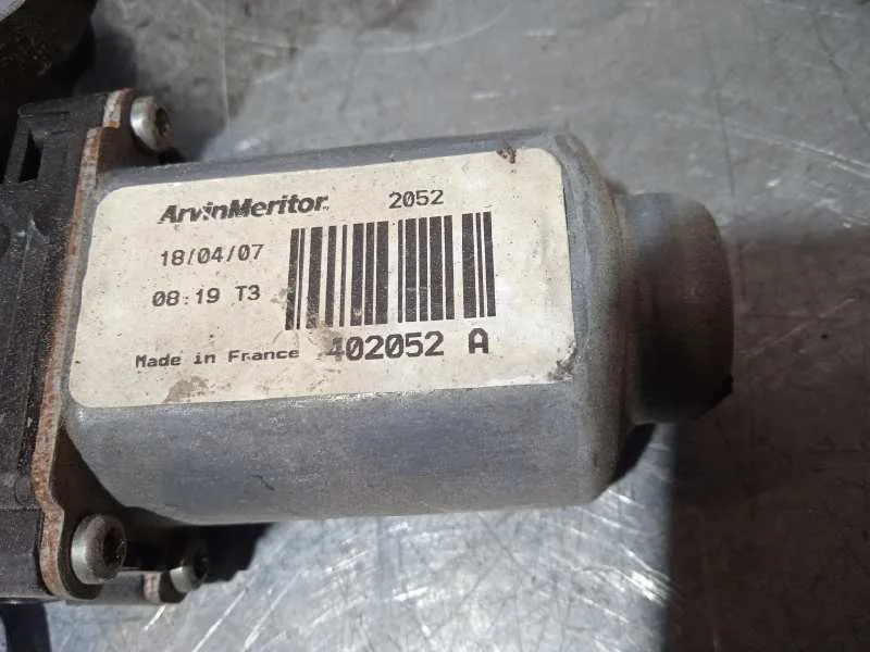 Elevalunas Trasero Derecho para Nissan Qashqai (J10)