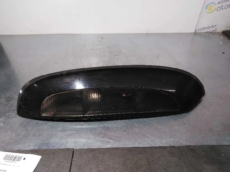 Piloto Trasero Izquierdo para Opel Corsa C