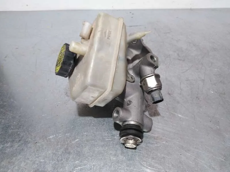 Bomba Freno para Mercedes-Benz Clase C (W203) Sportcoupe