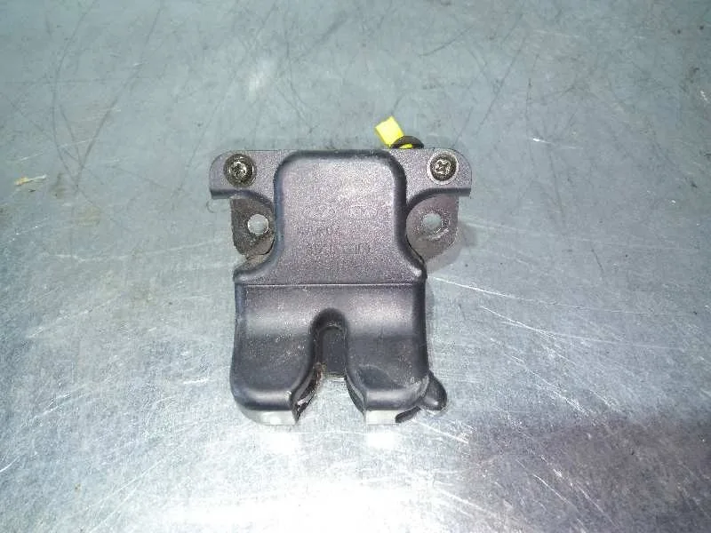 Cerradura Maletero / Porton para Hyundai Accent (Mc)